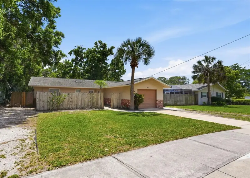 811 Michigan Blvd, FL