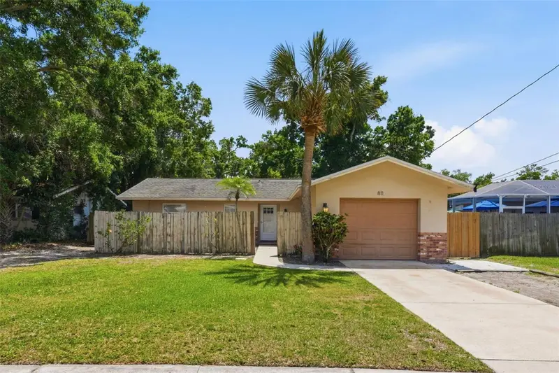 811 Michigan Blvd, FL