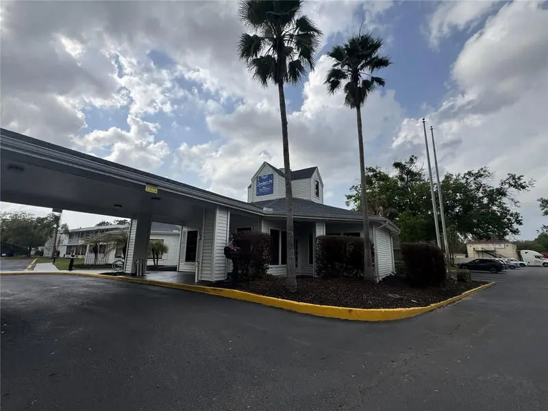 2930 Polynesian Isle Blvd #107, FL
