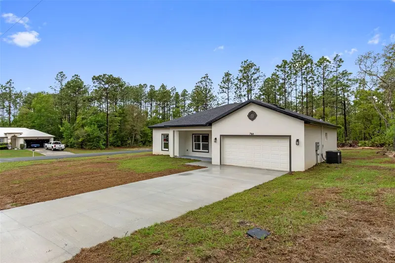 7164 N Dustin Ter N, FL