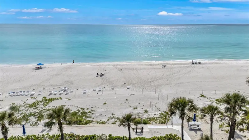 3806 Gulf Of Mexico Dr #C310, FL