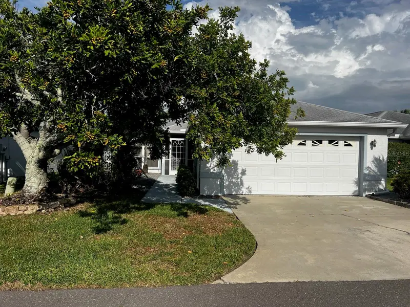 2416 Waterford Ct, FL