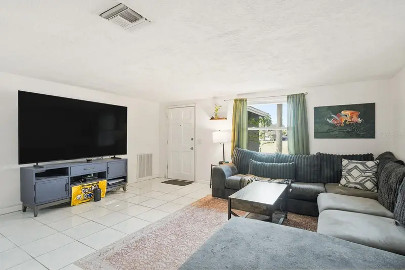 4276 Rudder Way, FL