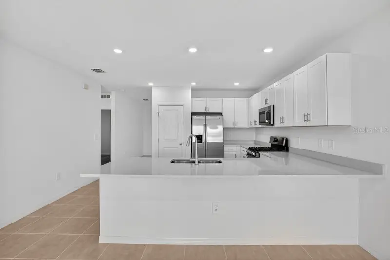 13513 Sawmill St, FL