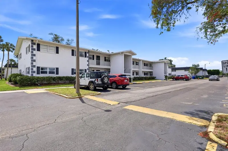 202 46th Avenue Ter W #404, FL