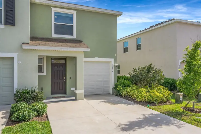 17226 Amber Aspen Way, FL