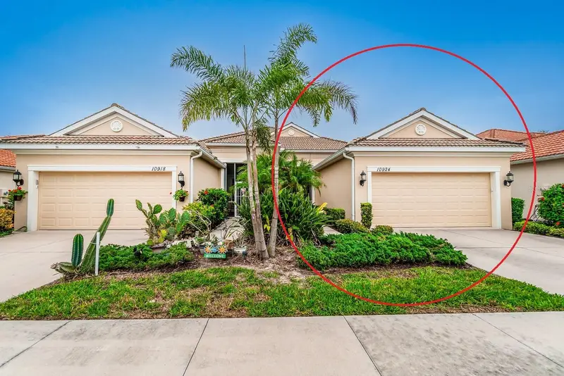 10924 Lerwick Cir, FL