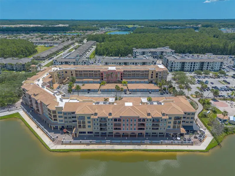 424 Luna Bella Ln #416c, FL