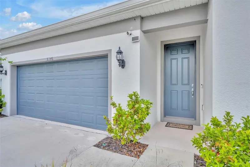 5346 Royal Point Ave, FL