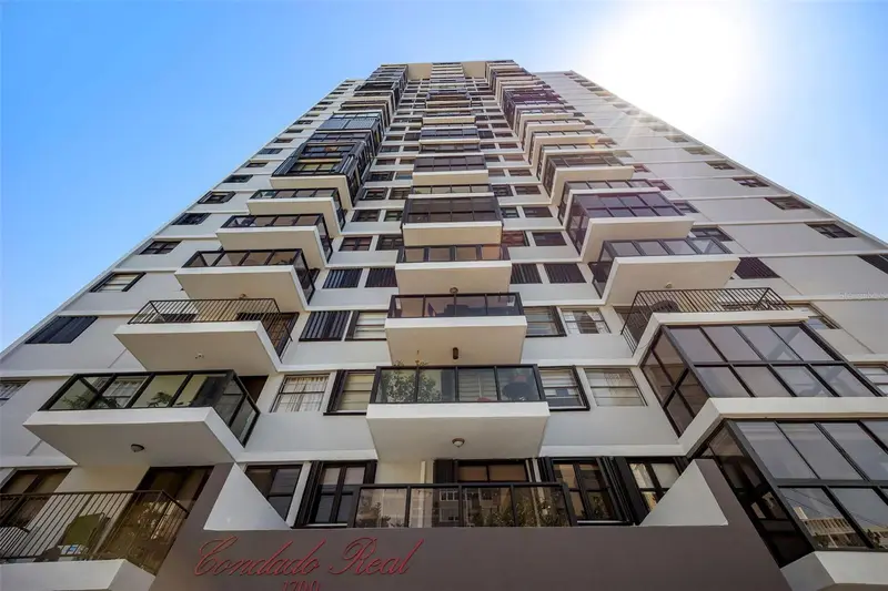 Condado Real 1700 Mcleary Ave #904, PR