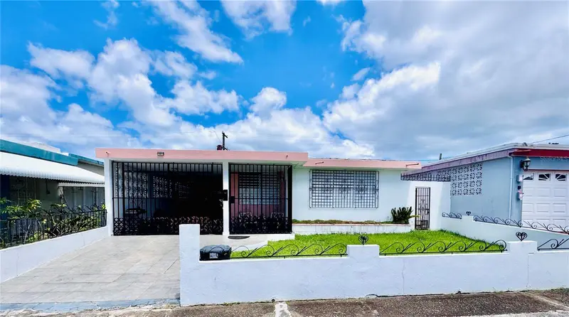 Calle 232 Country Club #Jf-33, PR