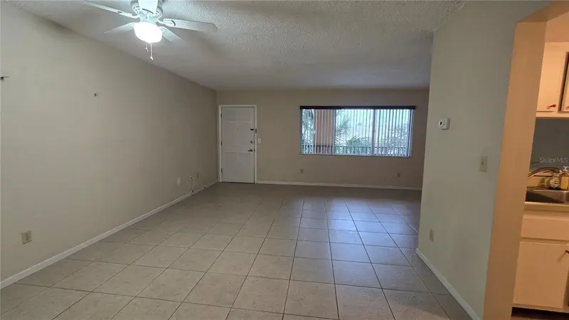 2525 W Bay Dr #C33, FL