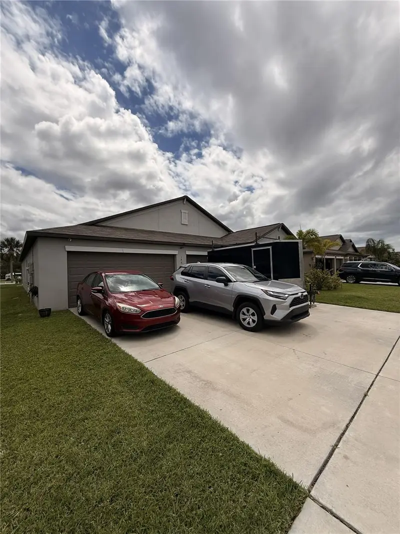 146 Rain Berry Ave, FL