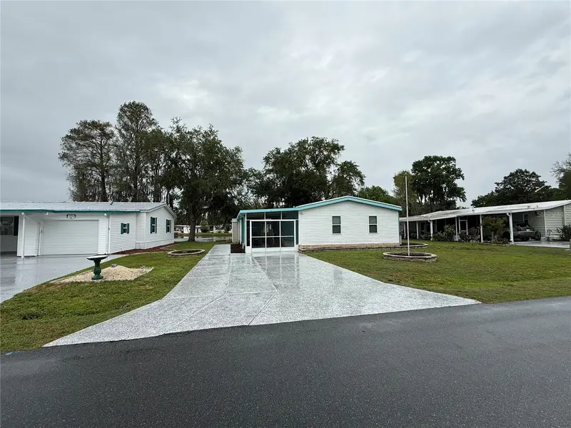 8 Robin Rd, FL