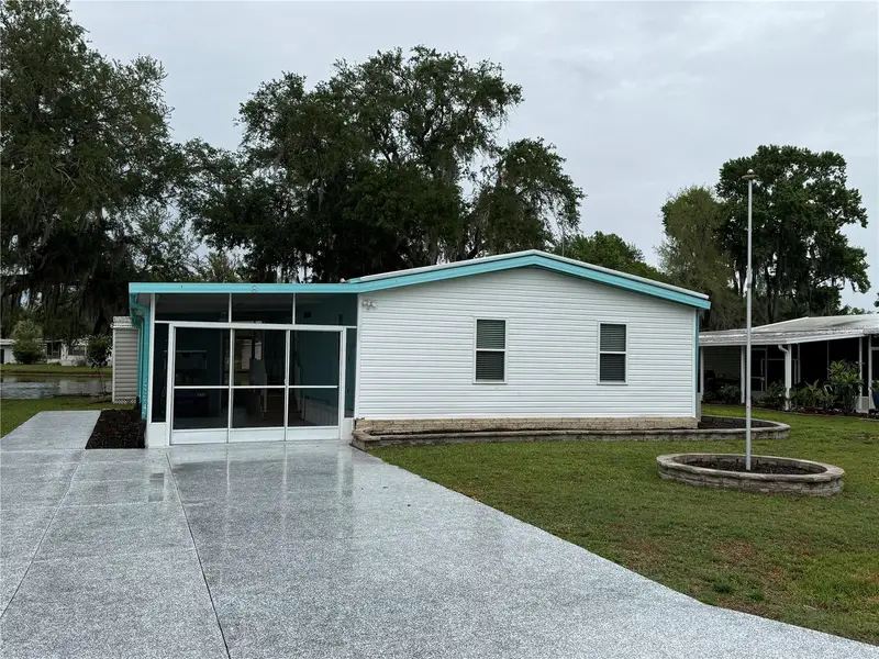 8 Robin Rd, FL