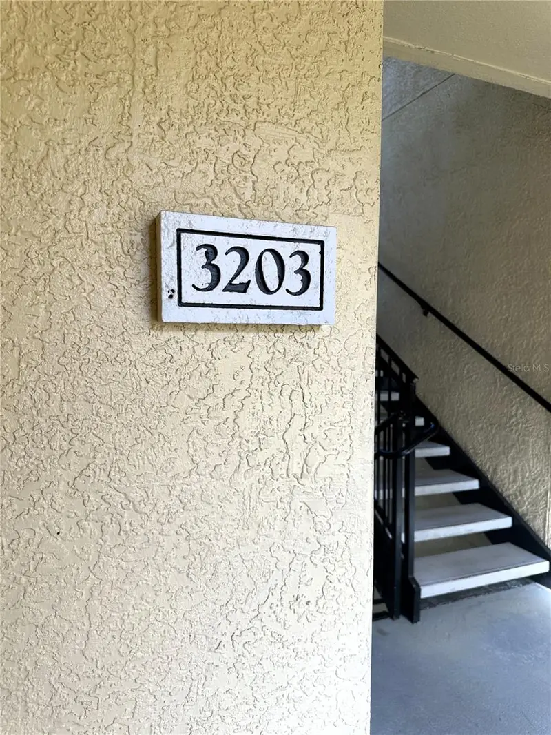 1150 Lake Shadow Cir #3203, FL