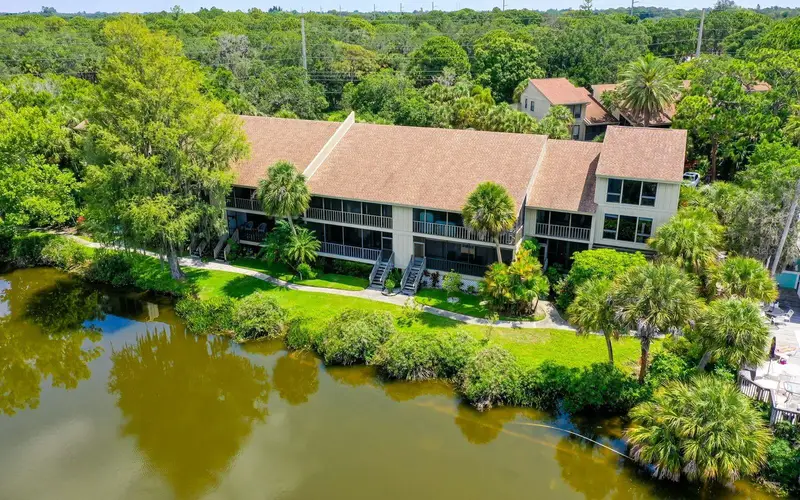 5369 Lake Arrowhead Trl #17a, FL