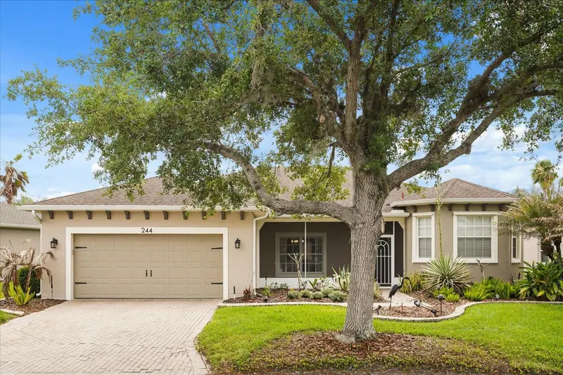 244 Largo Dr, FL