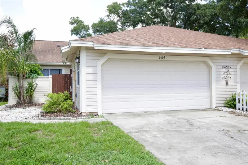 1405 Cricket Ct, FL