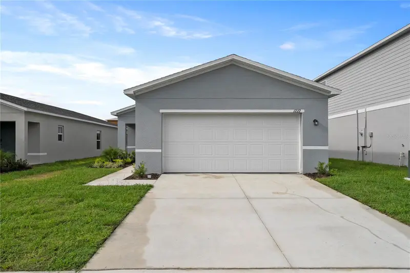 2077 Golden Beak Dr, FL
