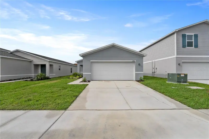 2077 Golden Beak Dr, FL
