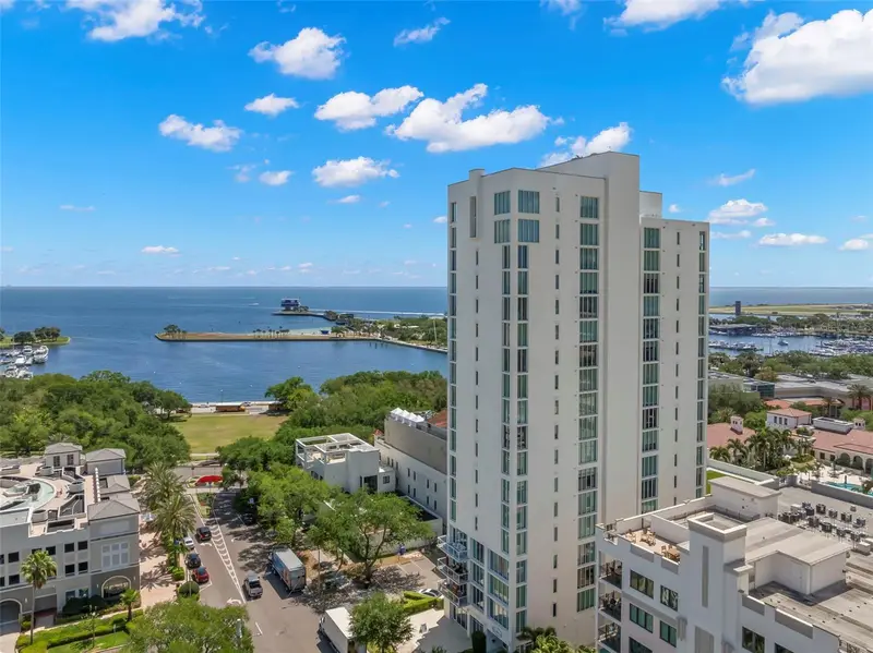 176 4th Avenue, FL