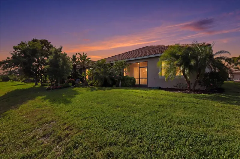 11929 Tapestry Ln, FL