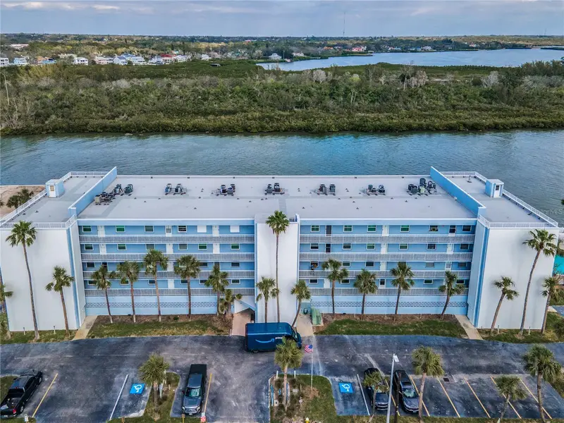 18325 Gulf Blvd #308, FL