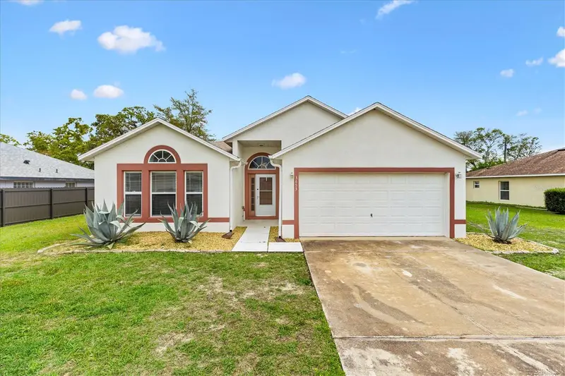 3653 133rd Loop, FL