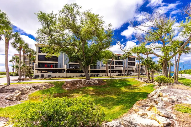 1501 Beach Rd #210, FL