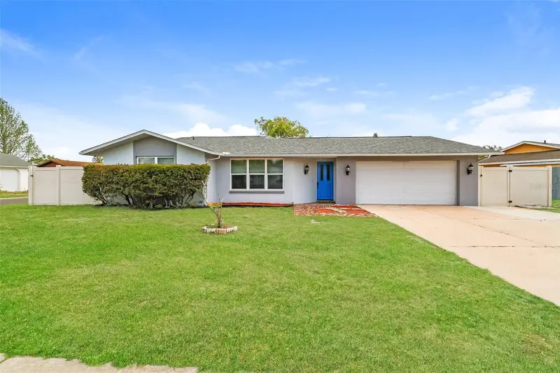 8330 Broken Willow Ln, FL