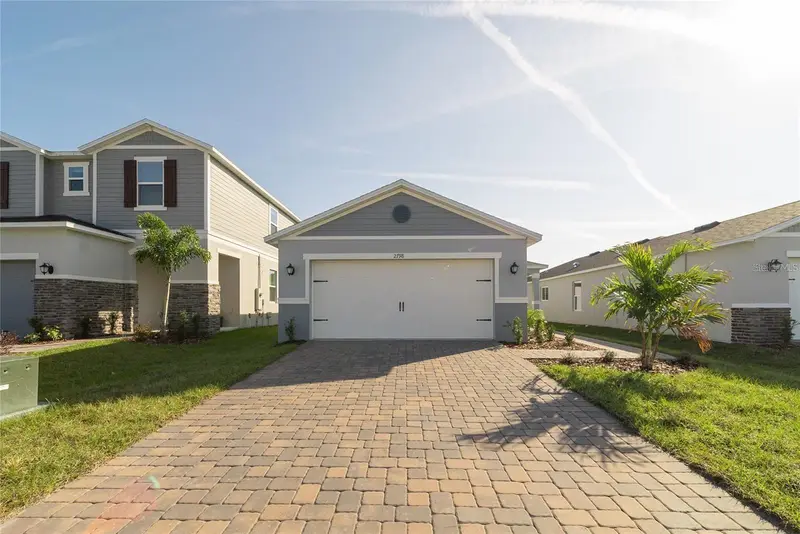 2798 Sanctuary Dr, FL