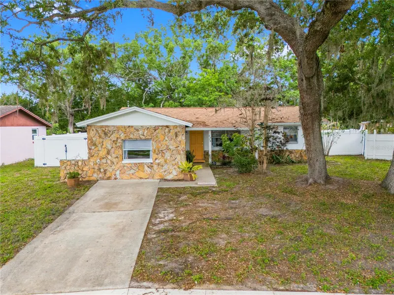 5638 146th Ter N, FL