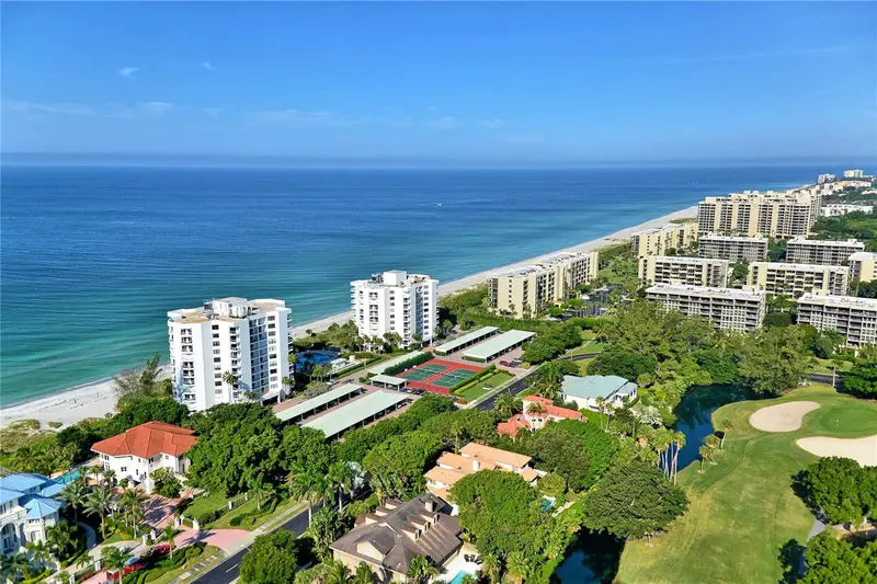 1000 Longboat Club Rd #304, FL