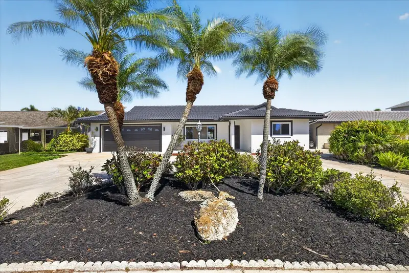 4980 Galleon Ct, FL