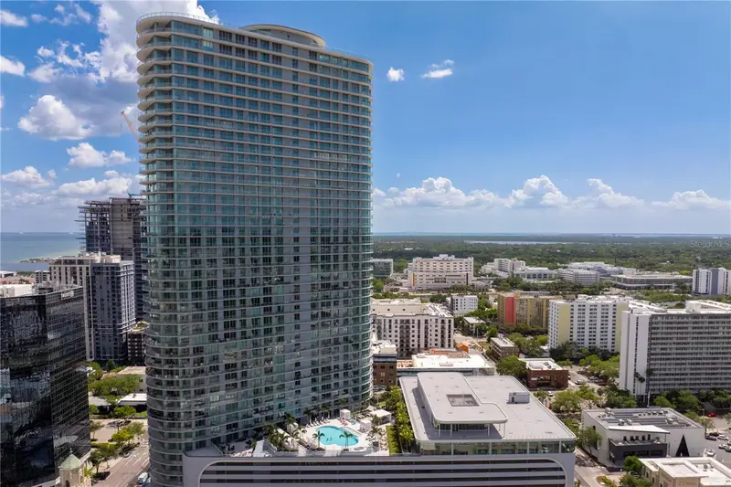 400 Central Ave #3005, FL