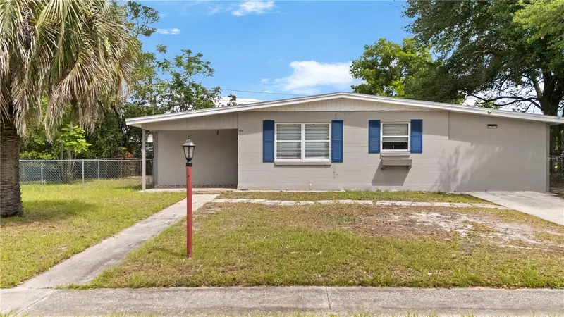 970 Roberts Blvd, FL