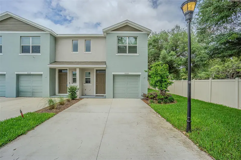 6358 Sophie Oaks Ct, FL