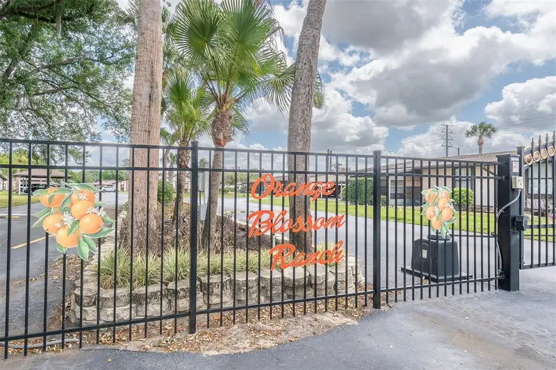37730 Alissa Dr, FL