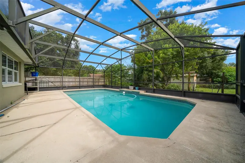 115 Helen Dr, FL