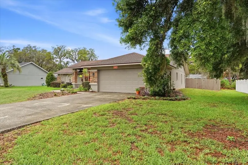 1620 Yeomans Path, FL