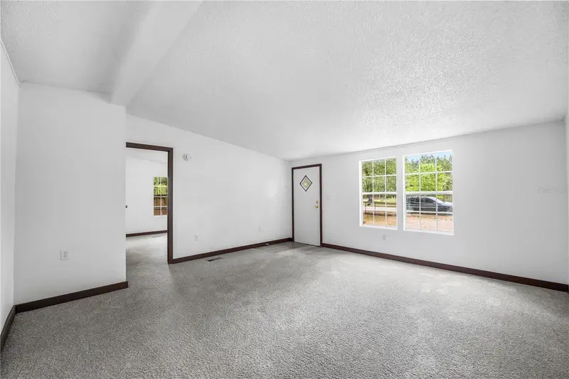 4318 Deerfield Cir W, FL