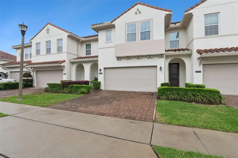 2583 Circolo Ln, FL