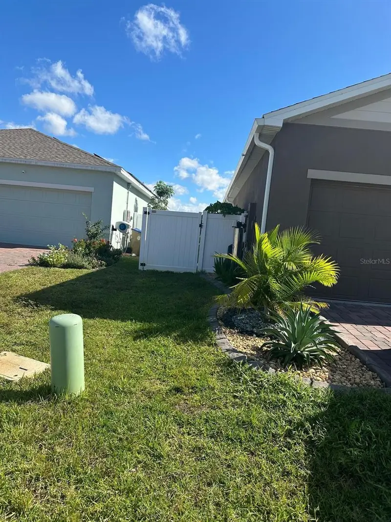 3093 Slough Creek Dr, FL
