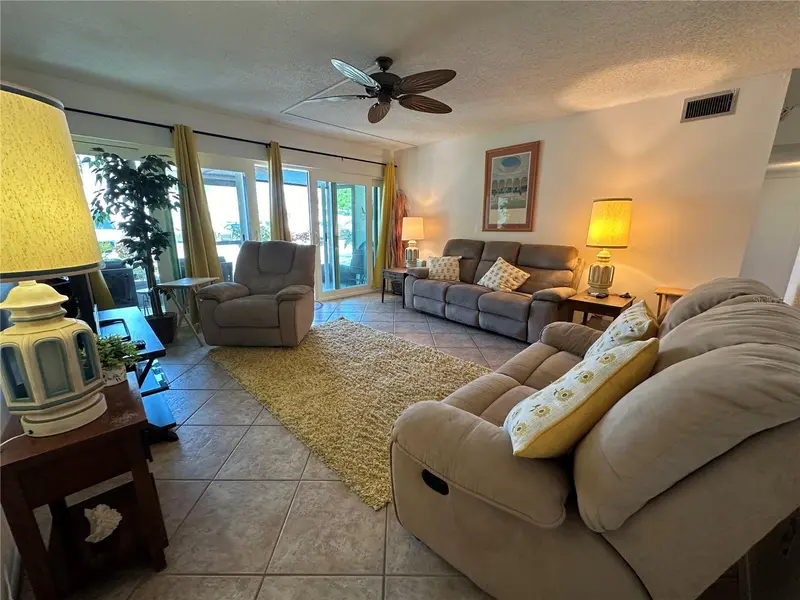 2950 Clark Rd #112, FL