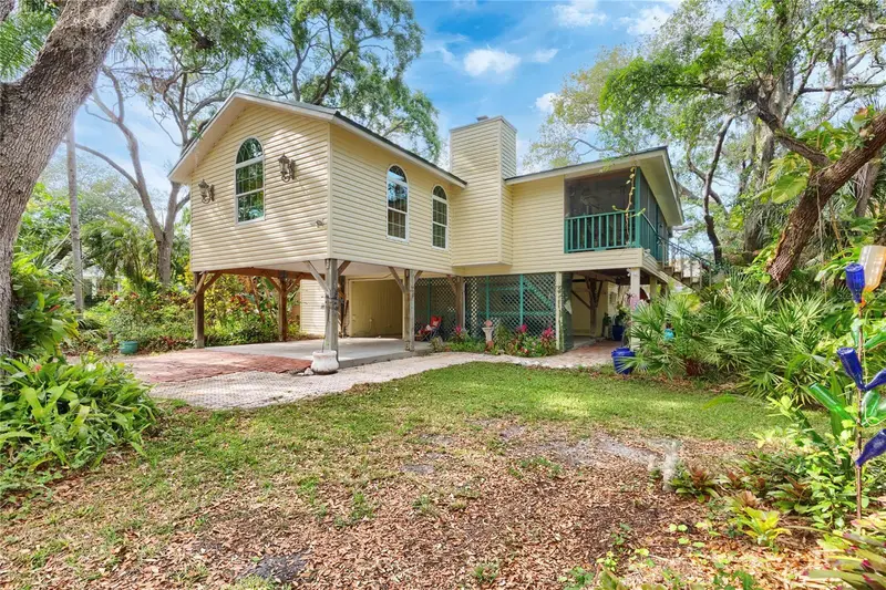 420 Hanby St, FL