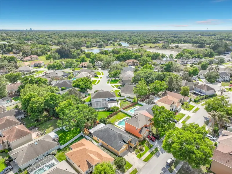 233 Hanging Moss Cir, FL