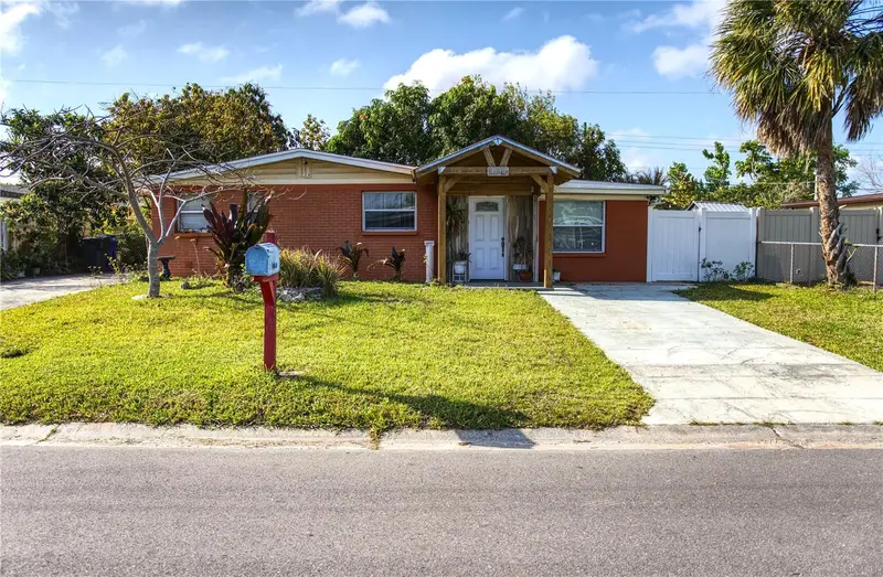 4530 W Idlewild Ave, FL