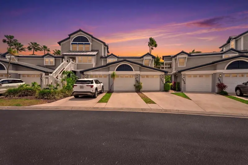 1332 Siesta Bayside Dr #1332c, FL