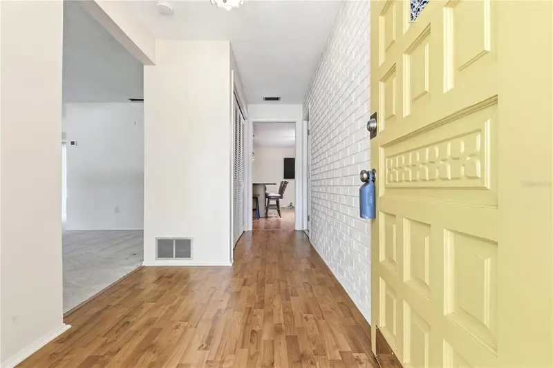 1904 Granada Ct, FL